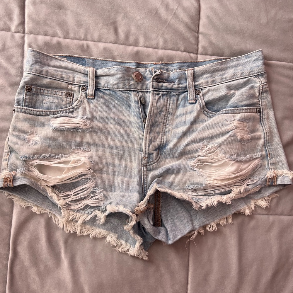 American Eagle denim shorts size 6